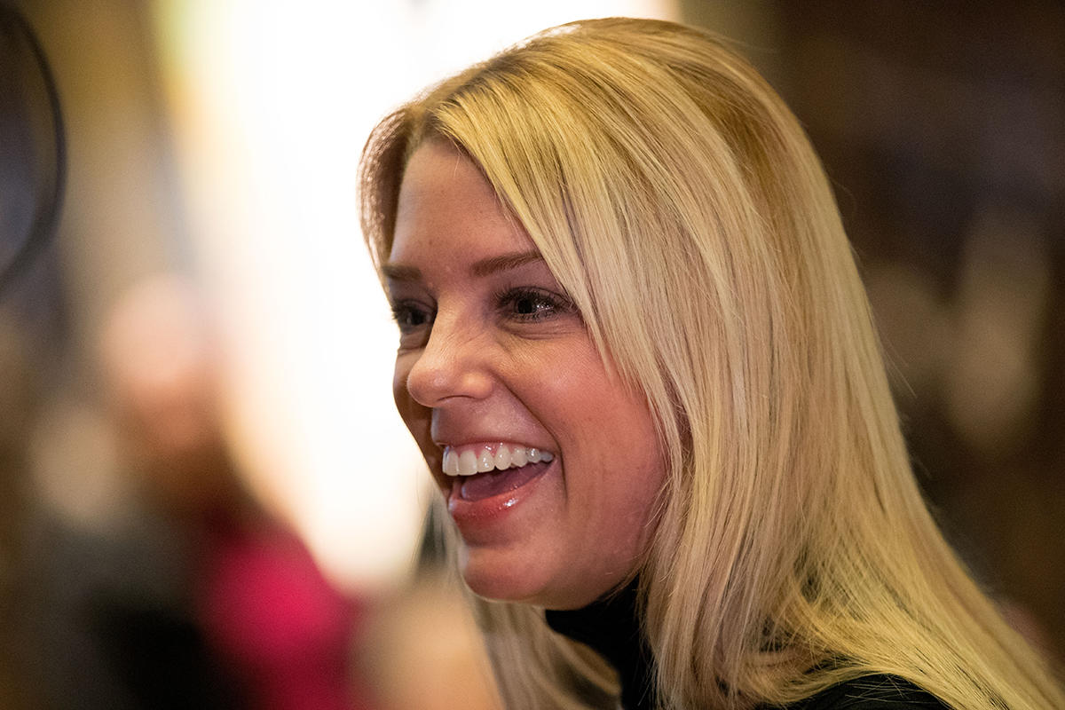 Did Pam Bondi have Plastic Surgery? Body Measurements, Nose Job